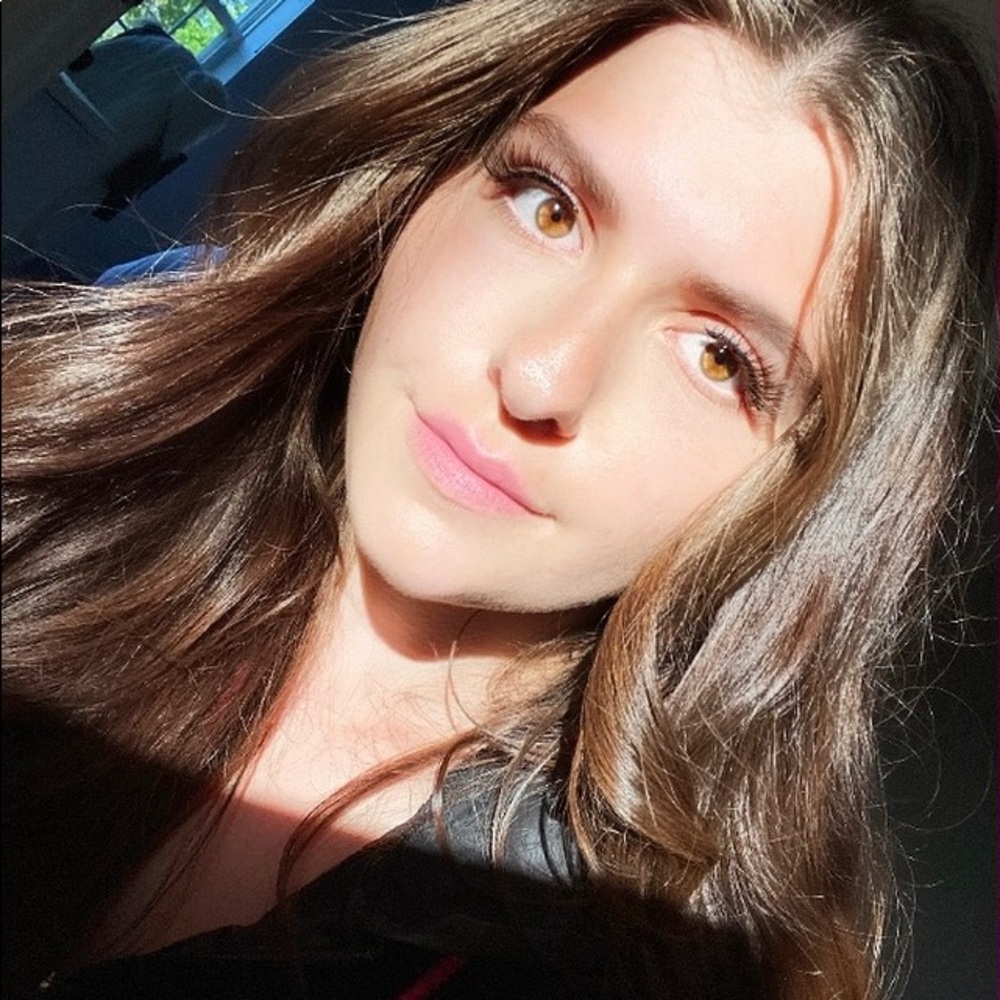 Meet your Posher, Erica